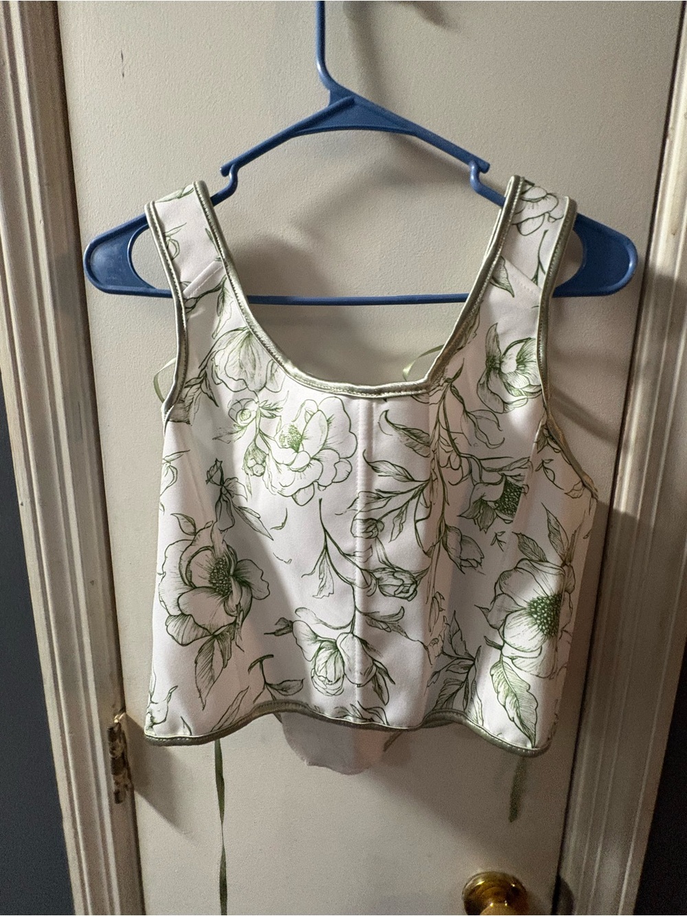 Floral Crop Top in White & Green Size 14